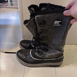 Sorel Black and Gray Winter Boots with Insulated Lining